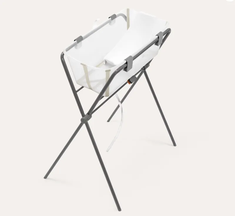 Baignoire avec support et transat